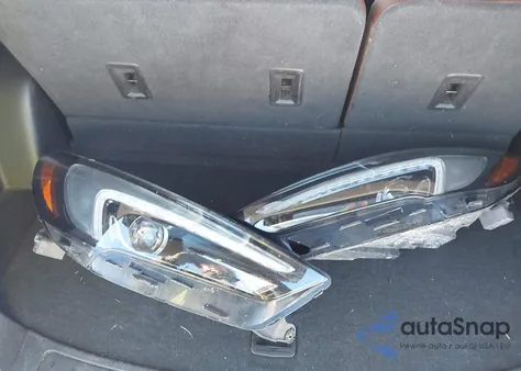 2018 Buick Enclave Avenir z USA, uszkodzony, nr VIN 5GAEVCKW7JJ226043